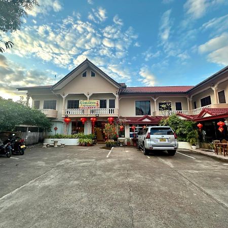 Phaythavone Hotel Pakse Dış mekan fotoğraf