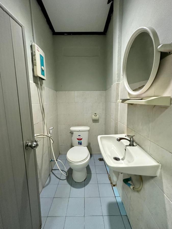 Phaythavone Hotel Pakse Dış mekan fotoğraf