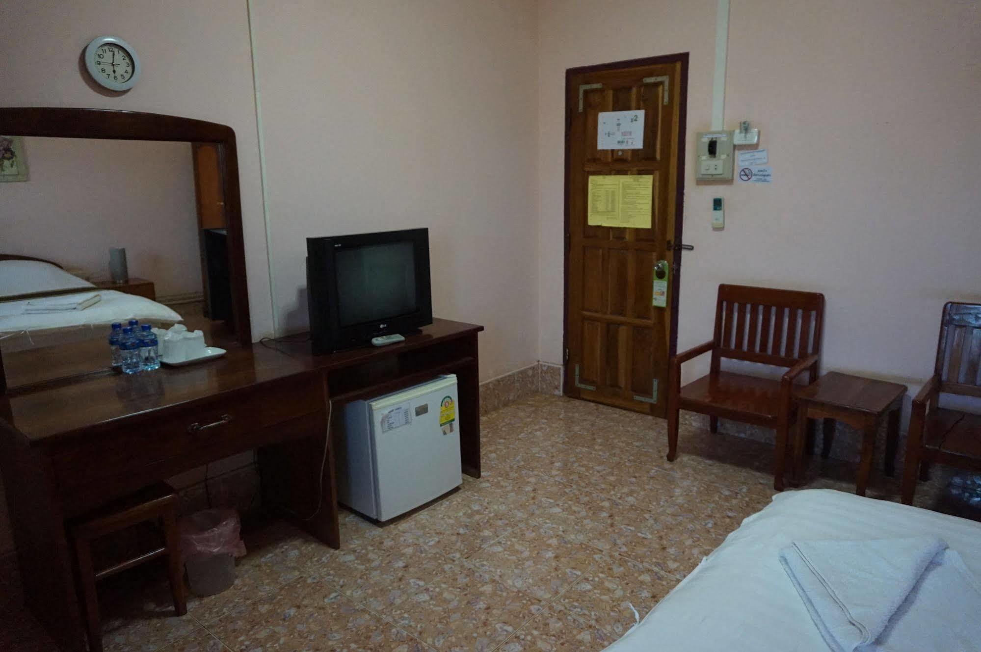 Phaythavone Hotel Pakse Dış mekan fotoğraf