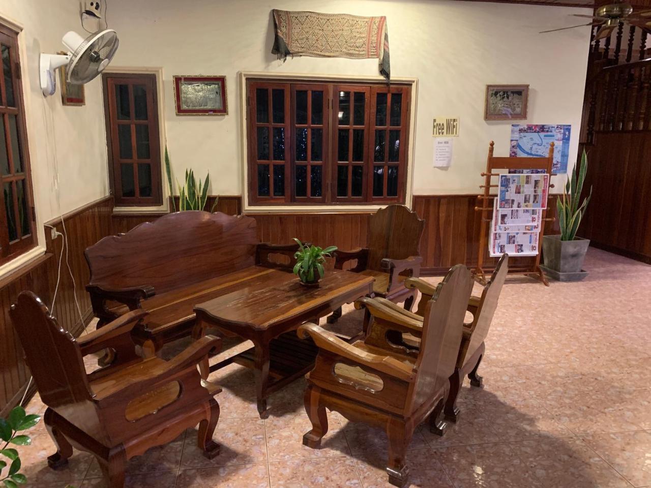 Phaythavone Hotel Pakse Dış mekan fotoğraf