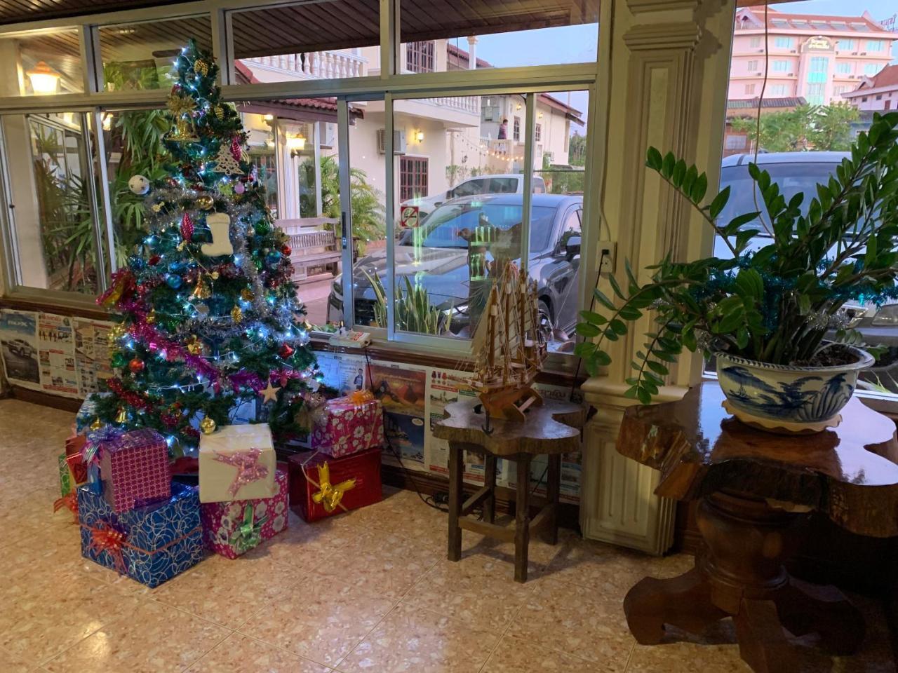 Phaythavone Hotel Pakse Dış mekan fotoğraf